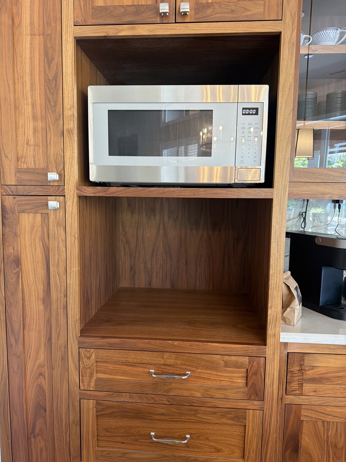 Microwave & coffee system Before custom trim